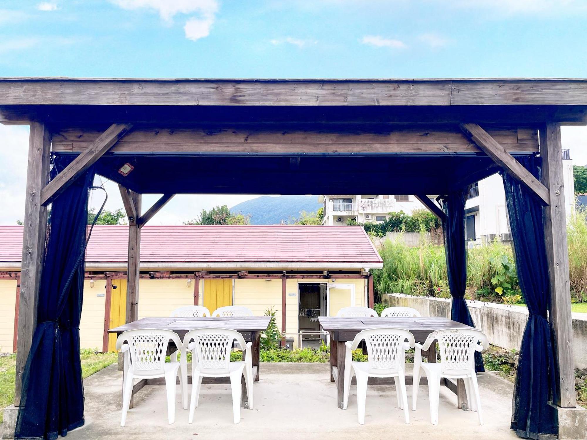 Готель Asobibase Yamabare-House Ishigaki  Екстер'єр фото